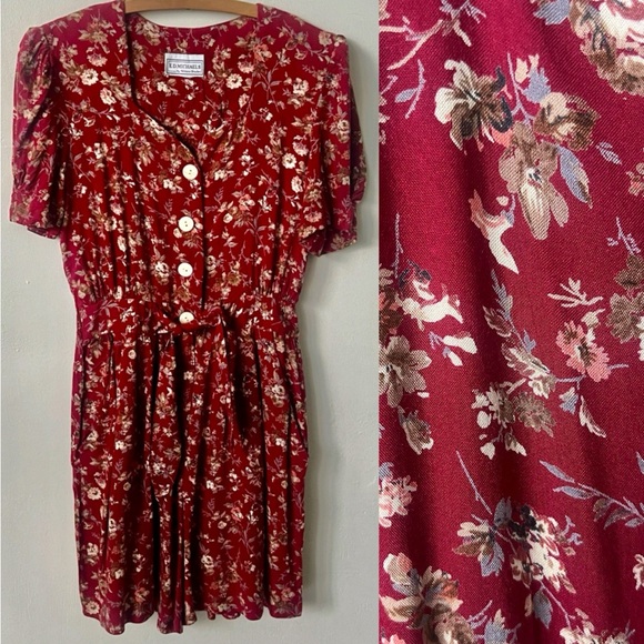 Vintage Floral Romper 1990’s Red Flower Print Jumpsuit 90’s Preppy Playsuit - Picture 1 of 8